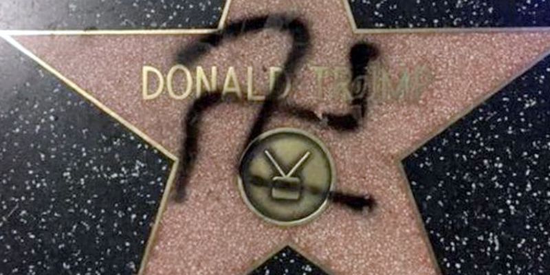 Video: destruyen estrella de Trump en Paseo de la Fama - estrella-3