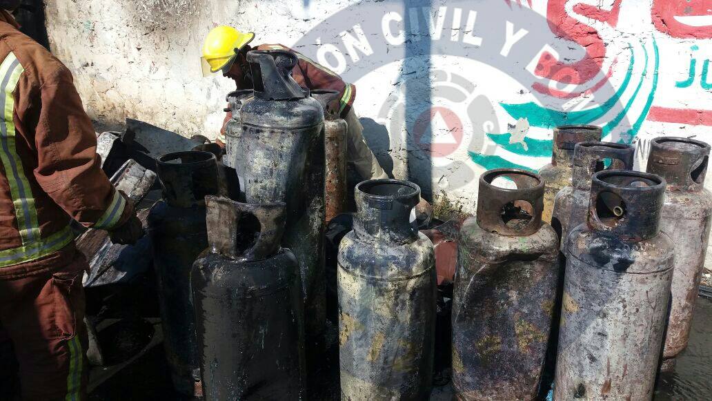 Se incendia camión repartidor de gas en Nicolás Romero - explosion-nicolas-romero