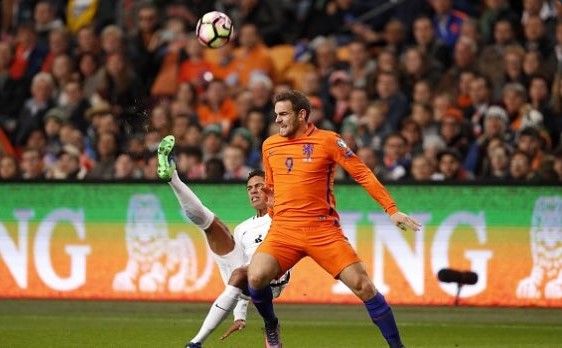 Francia vence 1-0 a Holanda, rumbo al mundial - francia-2