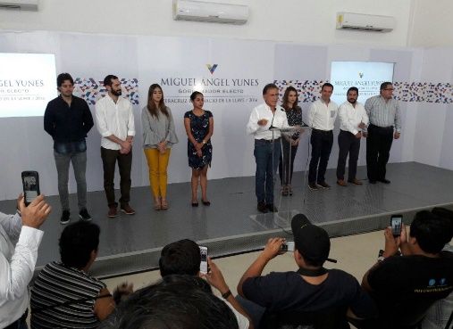 Yunes revela parte de su gabinete - gabinete-yunes-i