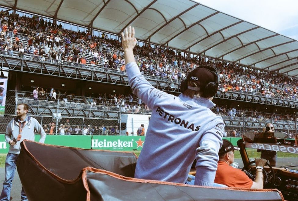 Pilotos desfilan en autos clásicos - gp-mex-6-nico-roseberg-1