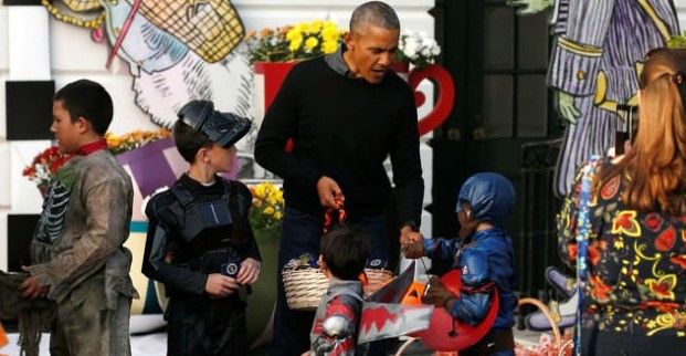 Los Obama bailan Thriller en su último Halloween en la Casa Blanca - halloween-obama