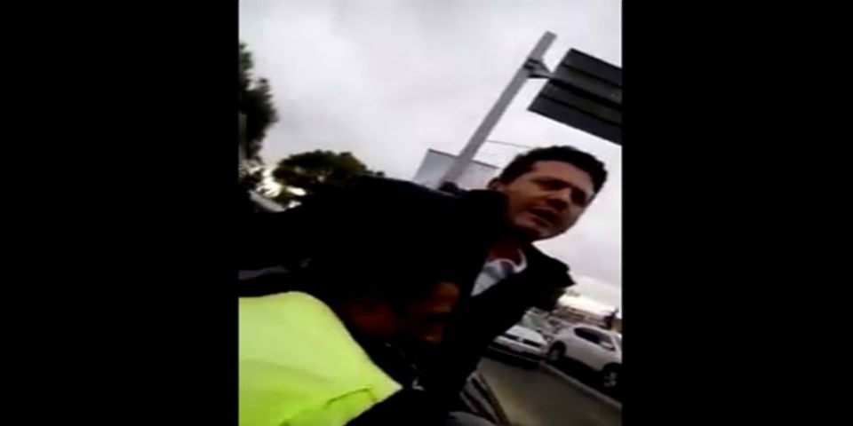 Video: hombre asegura ser Ministerio Público para que no lo infraccionen