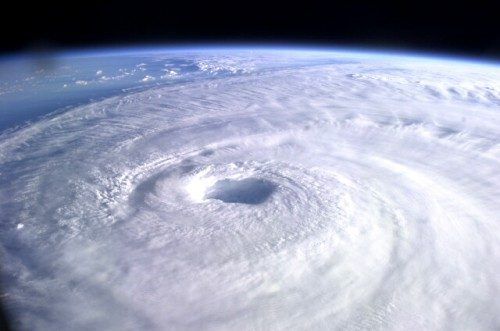 Hasta 14 huracanes podrían afectar a México esta temporada - huracan-500x331