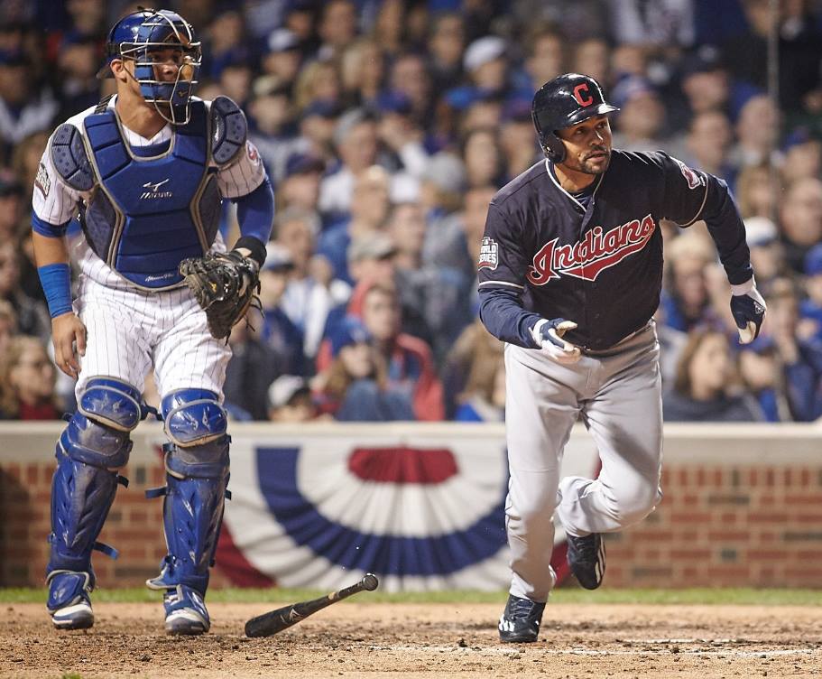 Indios amargan el regreso de la Serie Mundial al Wrigley Field - indios-1-0-cubs-j3-ws3