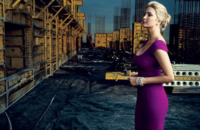 Mujeres boicotean a Ivanka Trump en Estados Unidos - ivanka-trump-holding