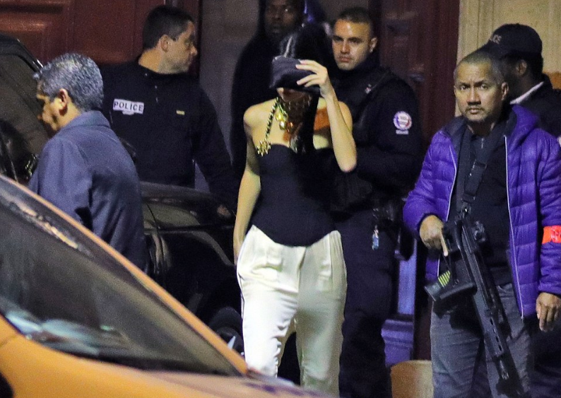 Roban a Kim Kardashian en París - kardashian-france