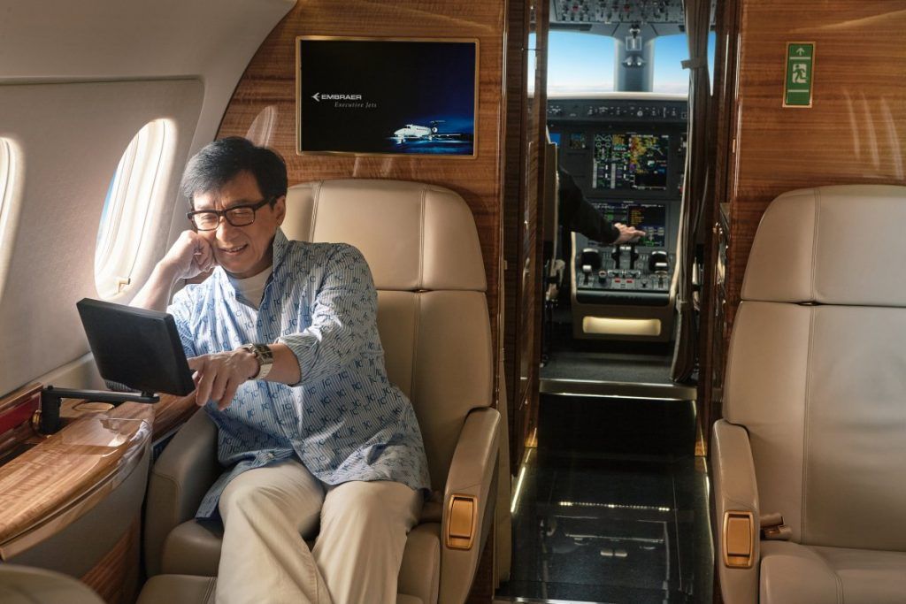 Así es el nuevo jet privado de Jackie Chan - legacy-8-1024x683