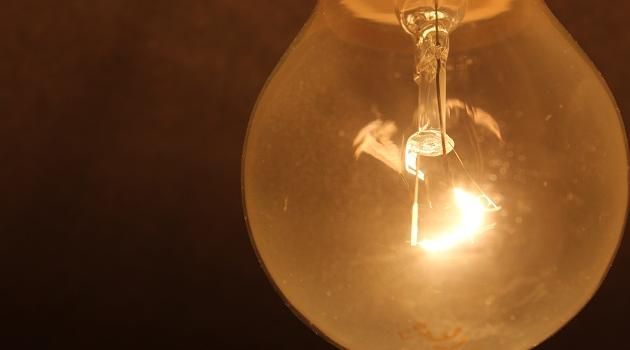 Alza en el precio de la luz a industrias, comercio y casas de alto consumo - luz