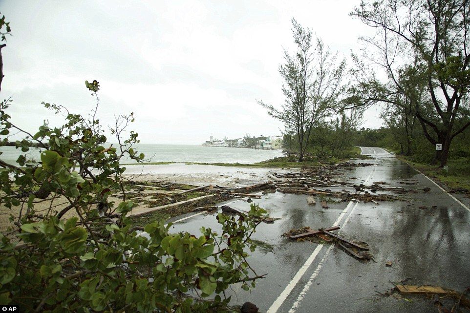 El paso devastador de Matthew por las Bahamas - mat2