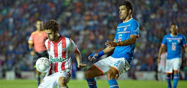 Maza regresa al primer equipo de Cruz Azul