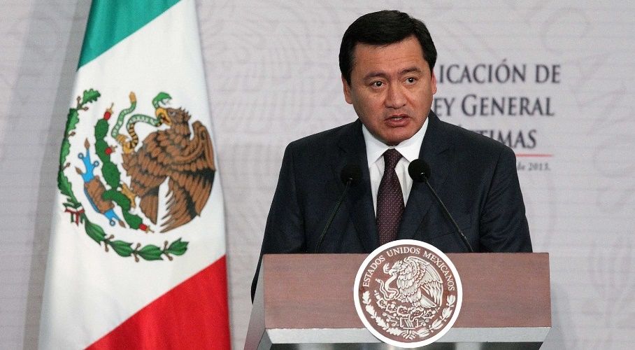 “No entregaré informe de EPN por incertidumbre en la Mesa Directiva”: Osorio Chong “No entregaré informe de EPN por incertidumbre en la Mesa Directiva”: Osorio Chong