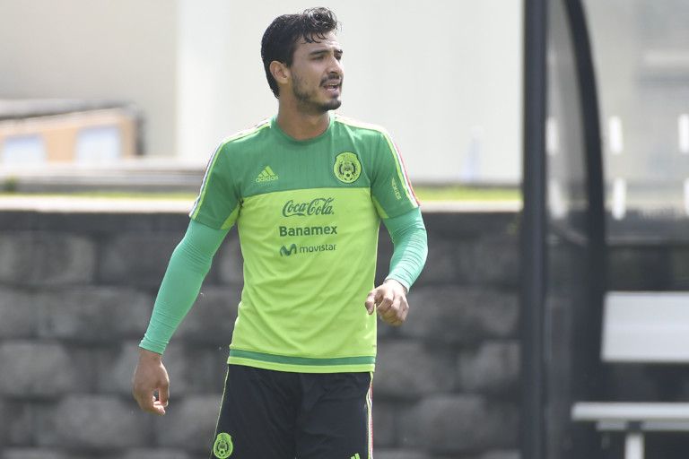 Jonathan dos Santos y Oswaldo Alanís causan baja de la Selección - oswaldo-alanis