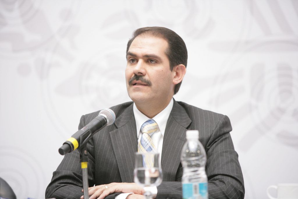 Guillermo Padrés está escondido: abogado - padrés-1024x683