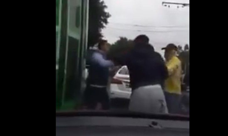 Uber despide a conductor involucrado en pelea - pelea-uber