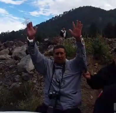 Encuentran 4 cadáveres en la México-Toluca - policia-federal-reporteros