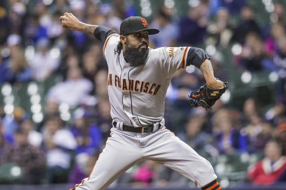 Dodgers anuncian contratación de Sergio Romo