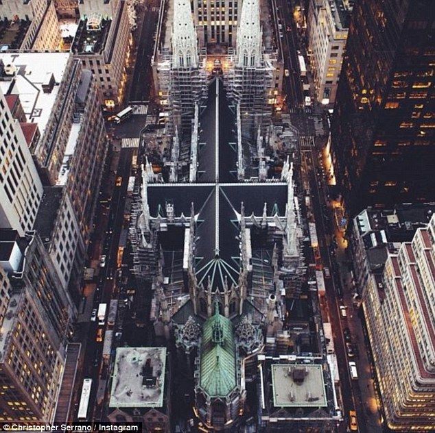 Fotógrafo muere por tratar de surfear un tren del Metro - serrano3