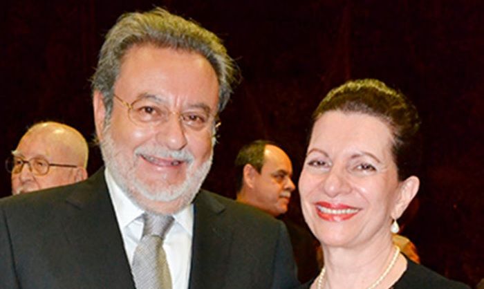 Frenan alerta migratoria contra suegros de Javier Duarte