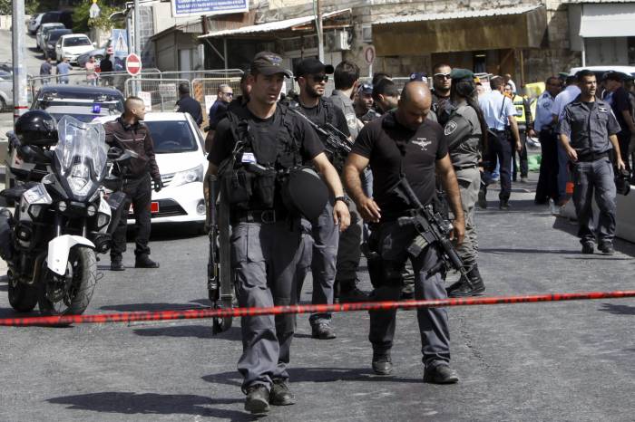 Tiroteo en Jerusalén deja 3 muertos y cinco heridos