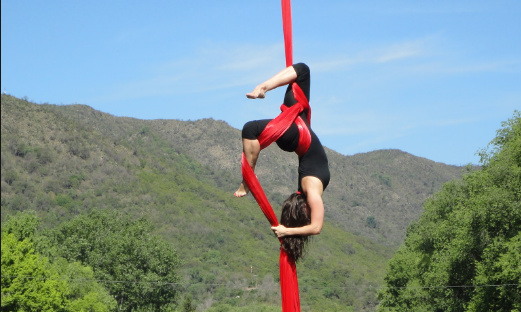 Mueren dos acróbatas durante un espectáculo en China