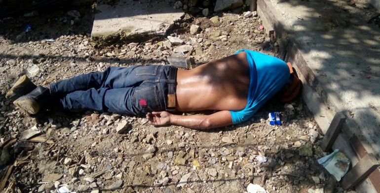 Agreden a balazos a policías estatales en Zihuatanejo - zihuatanejo-2