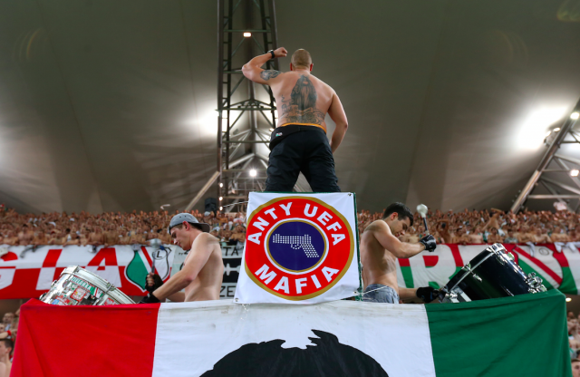 UEFA sanciona al Legia por segunda ocasión - 10294235_898953613465987_959270903212668975_n