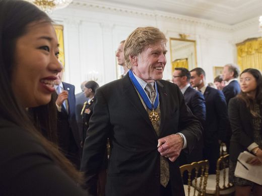 Famosos reciben Medalla de la Libertad de manos de Obama - 12