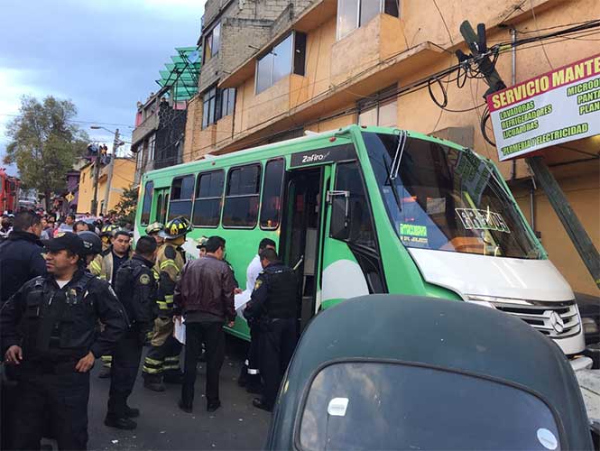 Asesinan a chofer de microbús en Álvaro Obregón - 1553814