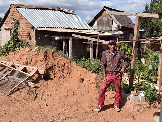 Dan educación universitaria a sus 8 hijos y luego terminan la primaria - 1562489