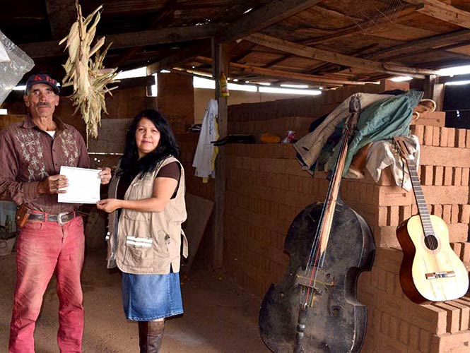 Dan educación universitaria a sus 8 hijos y luego terminan la primaria - 1562490