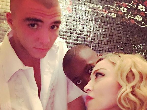 Detienen a hijo de Madonna por posesión de drogas - 1567350