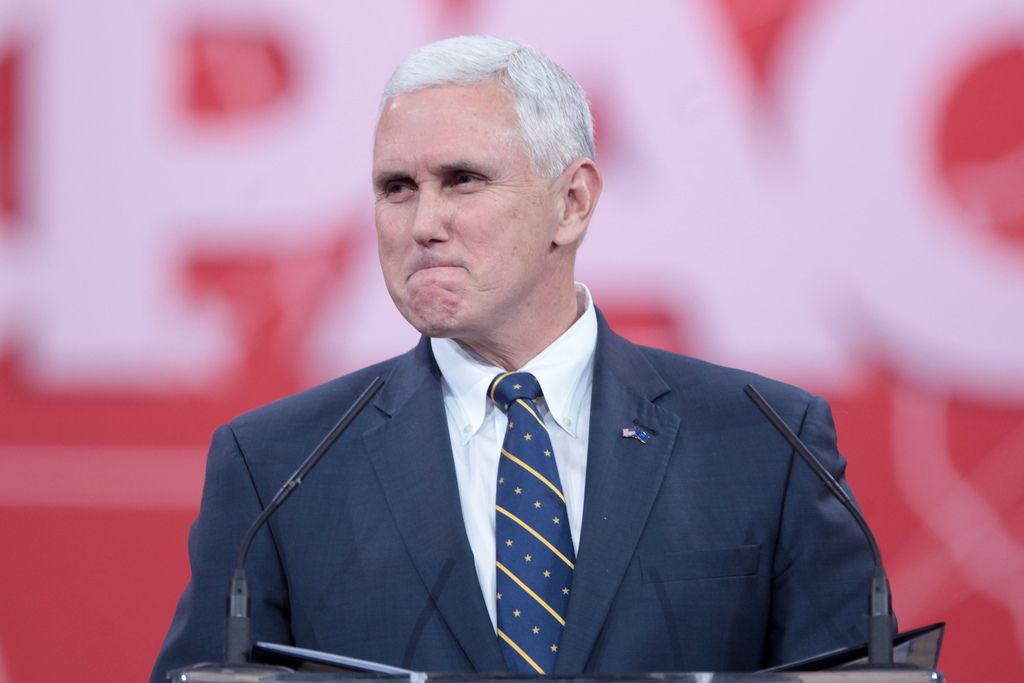 Pence usó su correo electrónico personal cuando era gobernador y lo hackearon - 16688738525_eaa1ac1c13_b