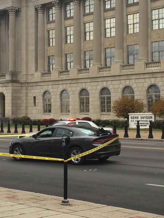 Balacera deja 2 muertos en parque de Estados Unidos - 636155948771134070-IMG-1583