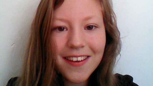 Novios de 14 años asesinan a madre e hija y luego ven películas - 91969241_hi032506874