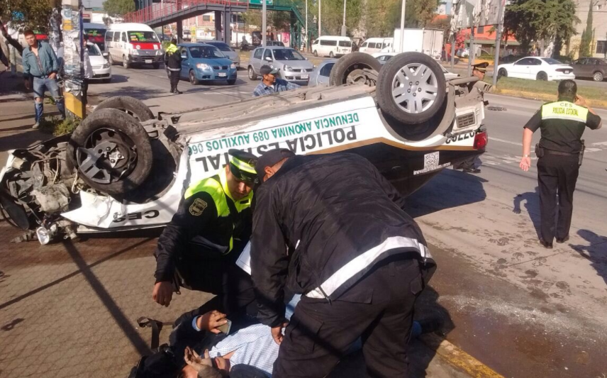 Tres policías lesionados en volcadura de patrulla en Edomex - Captura-de-pantalla-2016-11-01-a-las-15.47.50