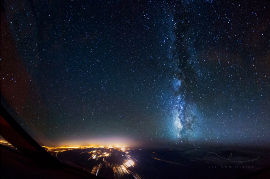 Galería: piloto toma fotos del cielo por el mundo - Captura-de-pantalla-2016-11-02-a-las-12.54.52