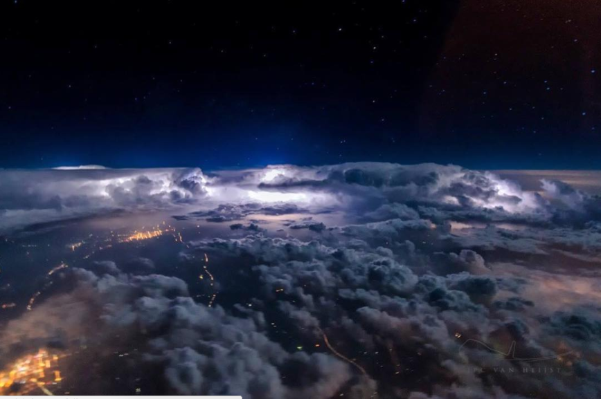 Galería: piloto toma fotos del cielo por el mundo - Captura-de-pantalla-2016-11-02-a-las-12.56.42