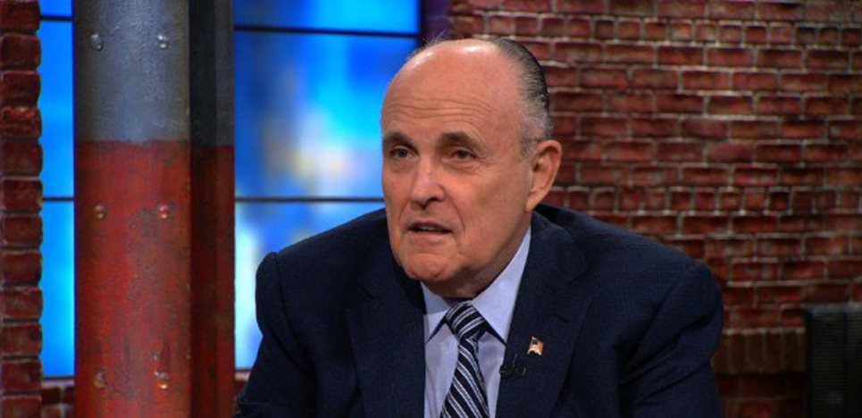 Giuliani descarta formar parte del gabinete de Trump