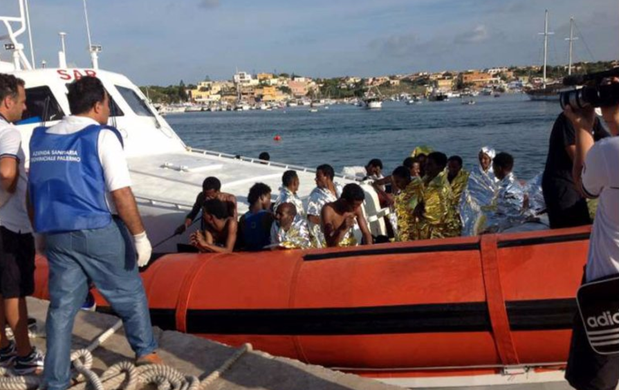 Centenar de migrantes desaparecidos en el Mediterráneo tras naufragio - Captura-de-pantalla-2016-11-15-a-las-17.34.04