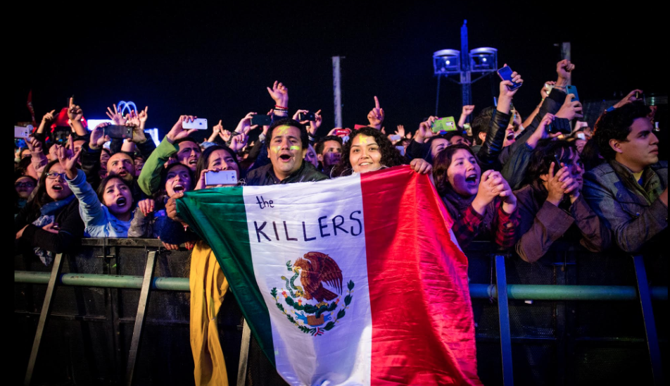 Músicos se manifiestan contra Trump en Corona Capital