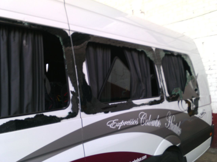 Personas armadas vandalizan terminal de transportistas en Oaxaca - Captura-de-pantalla-2016-11-28-a-las-15.51.03