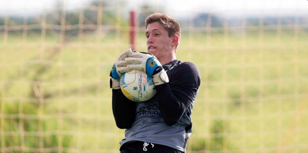 Amputan pierna a portero del Chapecoense que sobrevivió accidente