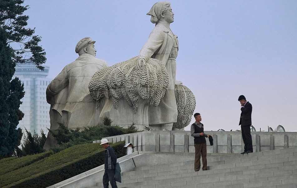La vida de los 'amos del dinero' en Corea del Norte - Corea-del-Norte-Donju-17-e1494170438283