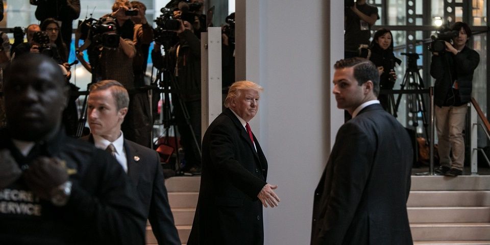 Ataques de Trump a los medios son peligrosos y dañinos: Editor del NYT - Donald-Trump-NYT