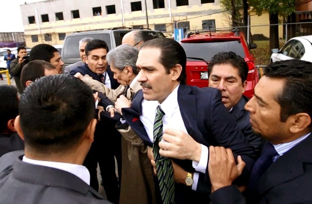 Juez concede amparo a Guillermo Padrés - Guillermo-Padrés-1024x672