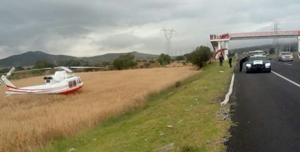 Aterriza de emergencia helicóptero donde iba gobernador de Hidalgo