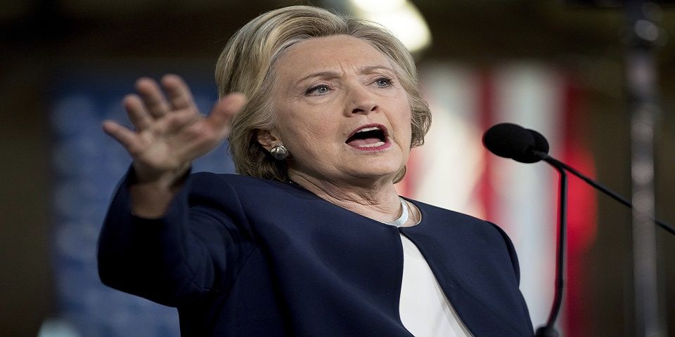 No hay criminalidad en correos electrónicos de Hillary Clinton: FBI