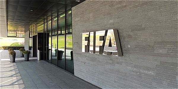 FIFA suspende a vicepresidente de la Federación de Catar