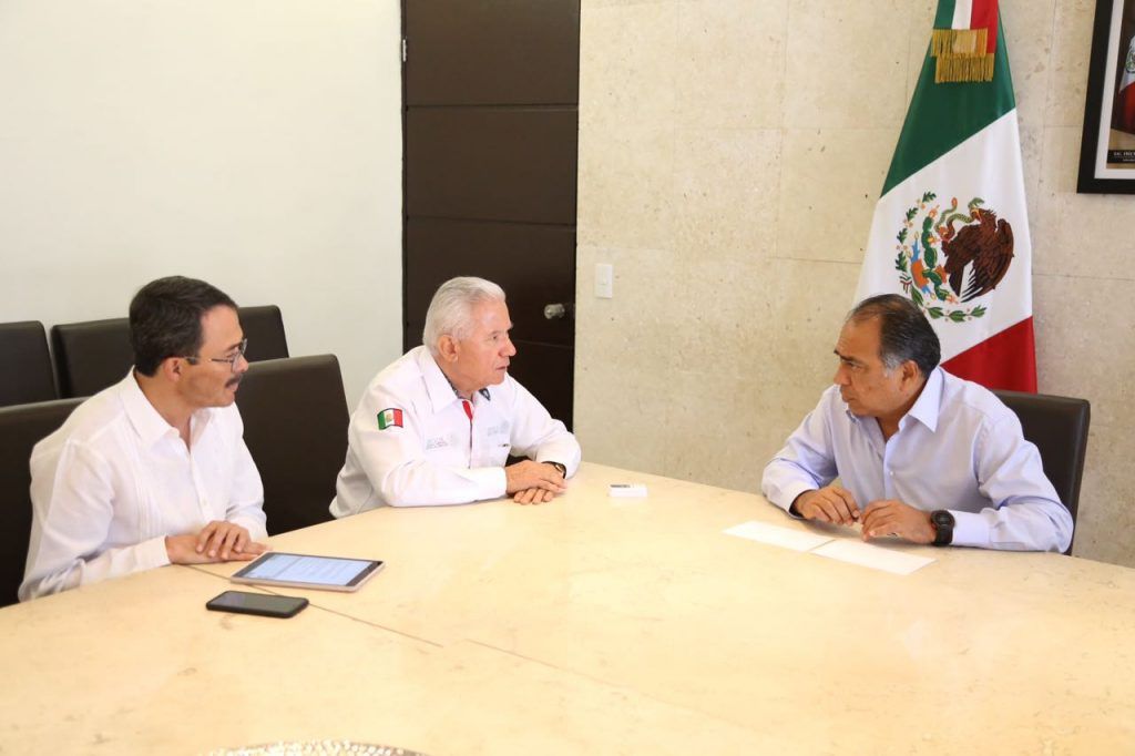 Héctor Astudillo recibió a los nuevos delegados federales - IMG-20161116-WA0135-1024x682